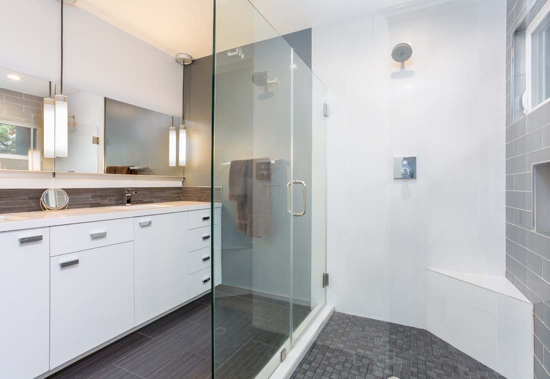 Completed Santa Ana bathroom remodeling project by Chris Riggins Construction